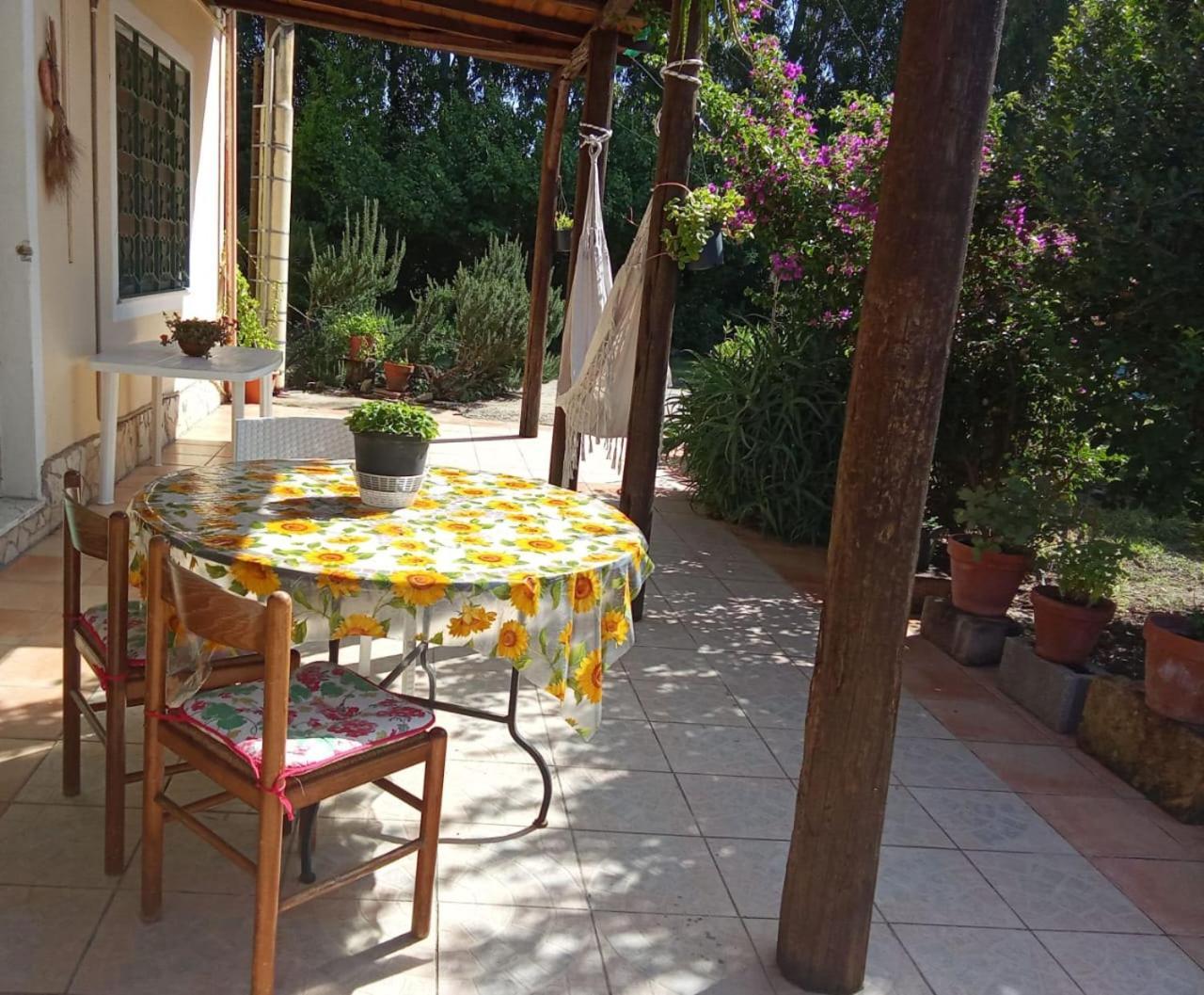 Villa Isuedda Marrùbiu Exterior foto